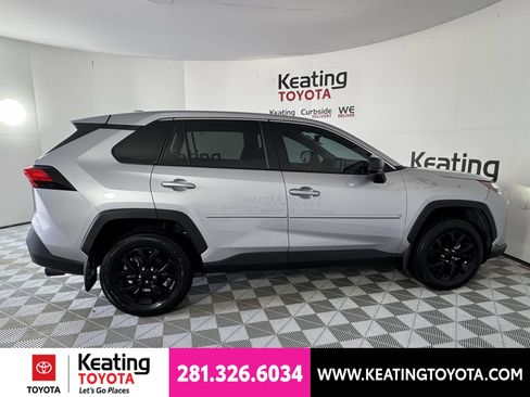 Certified 2025 Toyota RAV4 LE FWD image 5