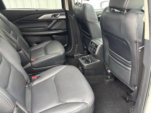 Used 2022 MAZDA CX-9 Touring Plus image 36