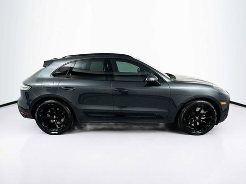 Certified 2024 Porsche Macan GTS image 8