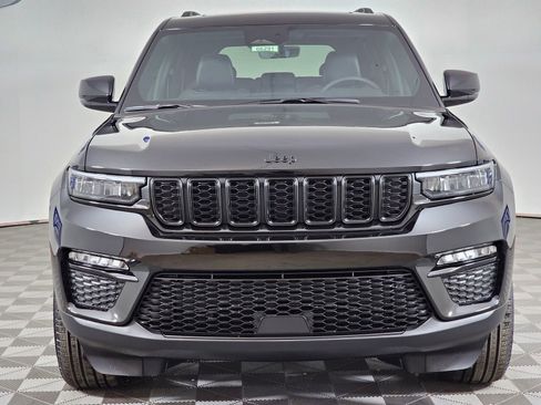 New 2025 Jeep Grand Cherokee Limited image 9