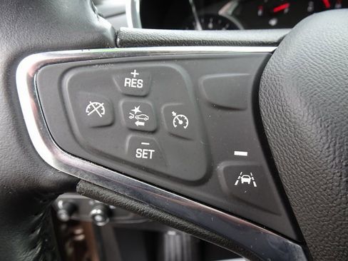 Used 2019 Chevrolet Equinox LT w/ Driver Convenience Package image 26