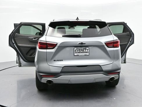 Used 2024 Chevrolet Blazer LT w/ Convenience Package FWD image 37