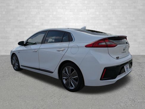 Used 2017 Hyundai Ioniq Limited image 4