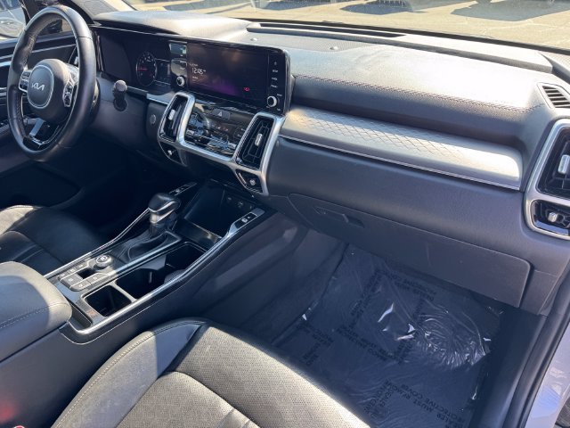 Used 2022 Kia Sorento SX FWD image 5