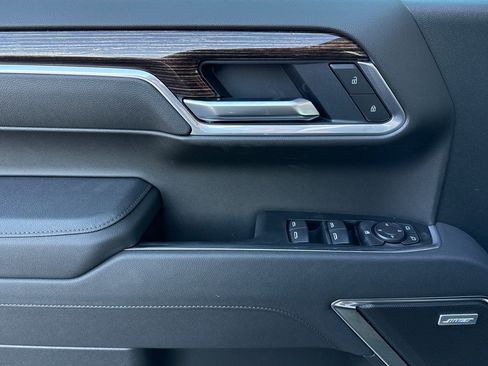 New 2026 GMC Sierra 1500 Elevation w/ Elevation Premium Package image 12