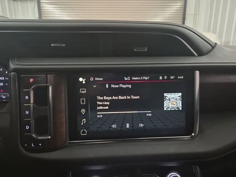 Used 2023 GMC Yukon XL Denali Ultimate image 31