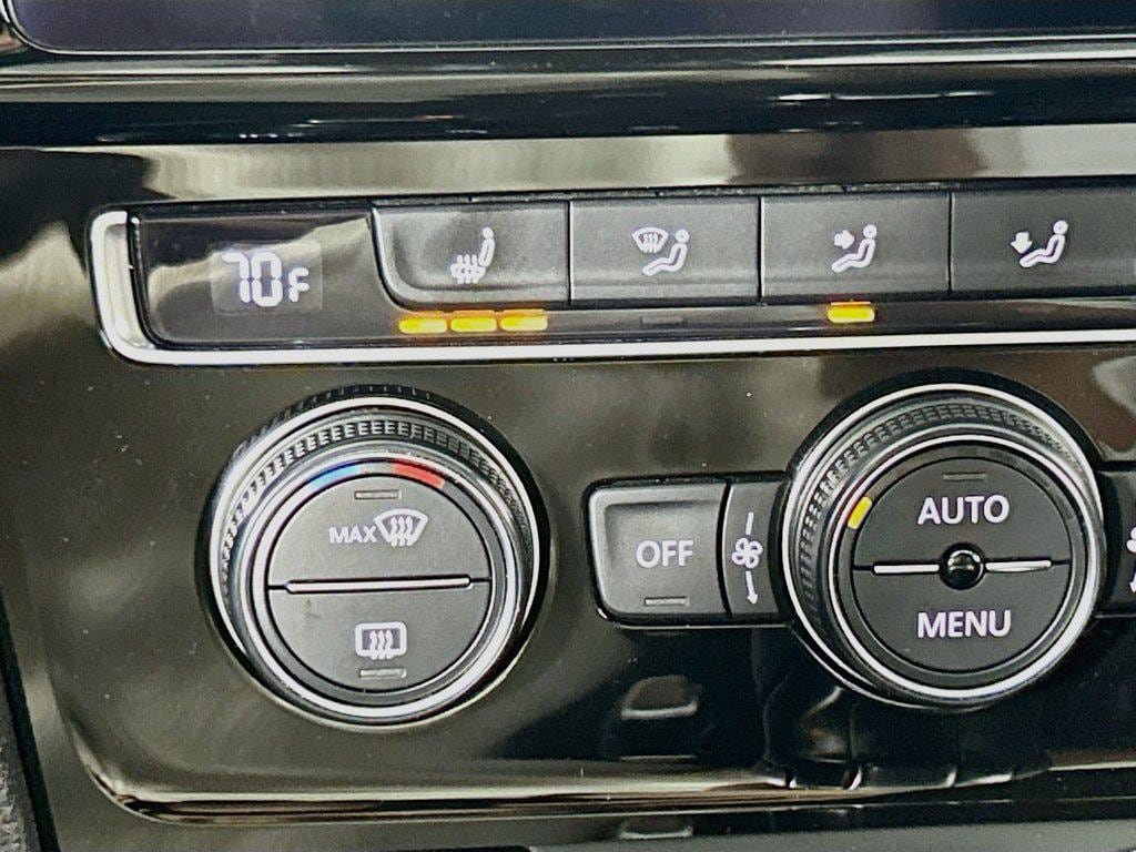 Used 2018 Volkswagen GTI Autobahn FWD image 21