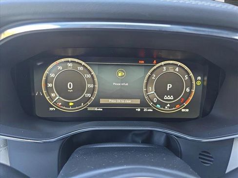 New 2026 Jaguar F-PACE R-Dynamic S image 17