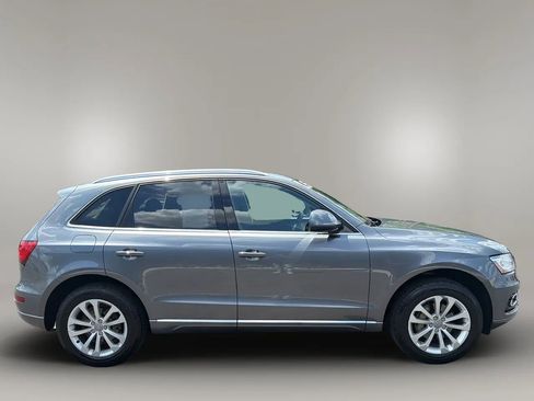 Used 2016 Audi Q5 2.0T Premium Plus w/ Technology Package AWD/4WD image 4