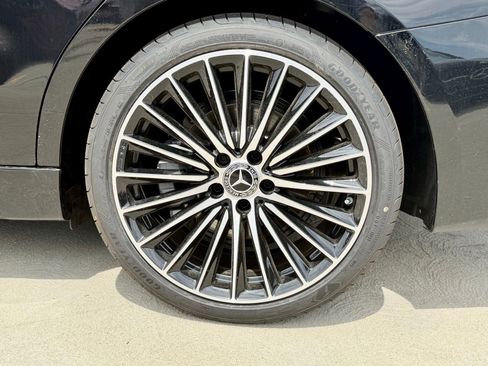 New 2026 Mercedes-Benz C 300 4MATIC Sedan image 15