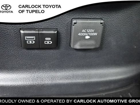 Used 2026 Toyota Tundra Platinum w/ TRD Off-Road Package AWD/4WD image 18
