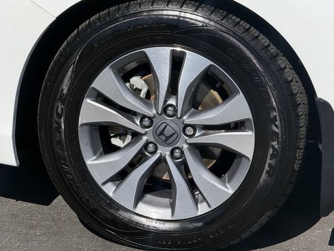 Used 2013 Honda Accord LX image 14