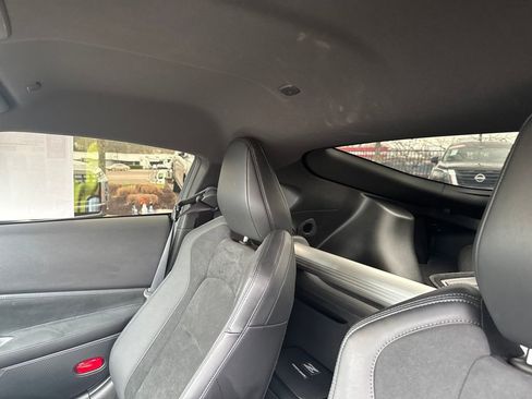 Certified 2024 Nissan Z Performance w/ Floor Mat Package image 25