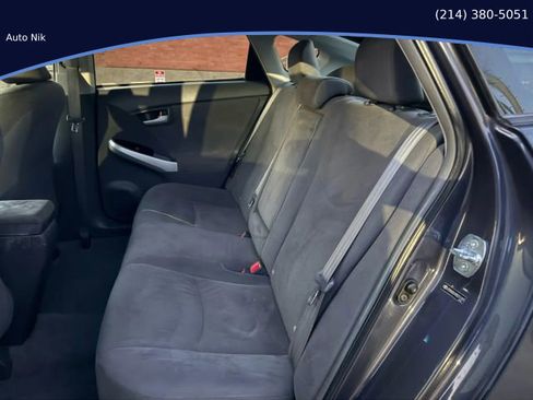 Used 2011 Toyota Prius One image 17