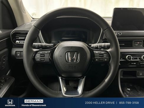 New 2026 Honda Pilot Touring image 11