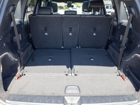 Used 2021 Mercedes-Benz GLB 250 image 30