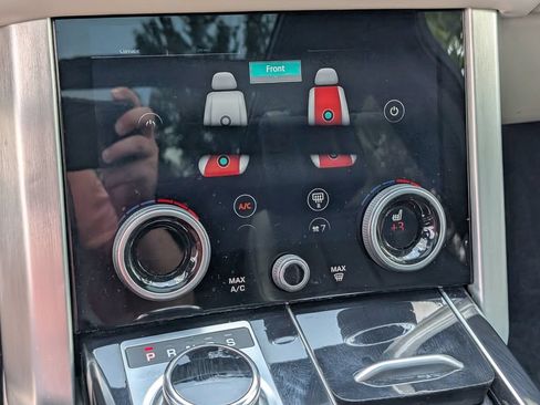 Used 2020 Land Rover Range Rover HSE AWD/4WD image 30