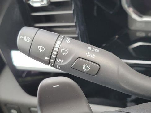 New 2026 GMC Sierra 1500 SLT w/ SLT Premium Package image 13