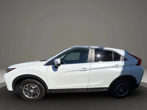 Used 2020 Mitsubishi Eclipse Cross ES FWD image 8