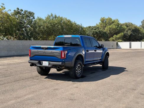 Used 2018 Ford F150 Raptor w/ Equipment Group 801A Mid AWD/4WD image 3