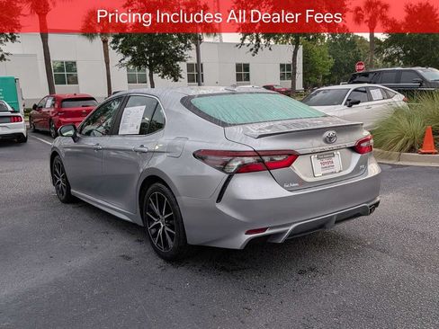 Used 2024 Toyota Camry SE w/ Convenience Package FWD image 7