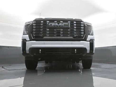 New 2026 GMC Sierra 3500 Denali Ultimate AWD/4WD image 38