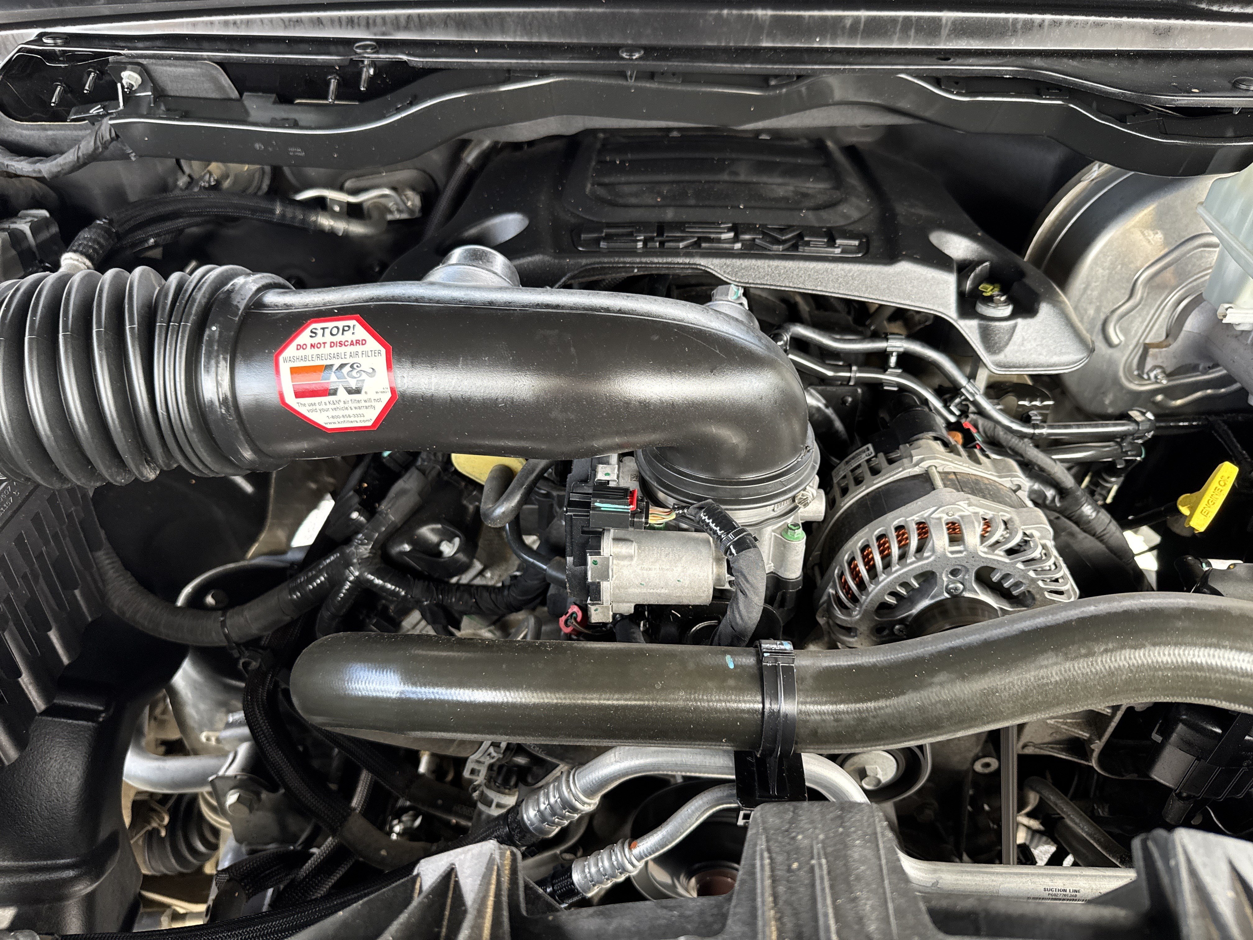 Used 2019 RAM 1500 Laramie AWD/4WD image 35