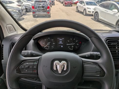 Used 2025 RAM ProMaster 1500 FWD image 24