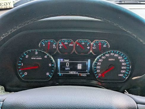 Used 2018 Chevrolet Silverado 1500 LTZ Z71 w/ LTZ Plus Package AWD/4WD image 28