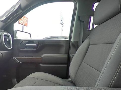 Used 2019 Chevrolet Silverado 1500 RST w/ All-Star Edition image 27