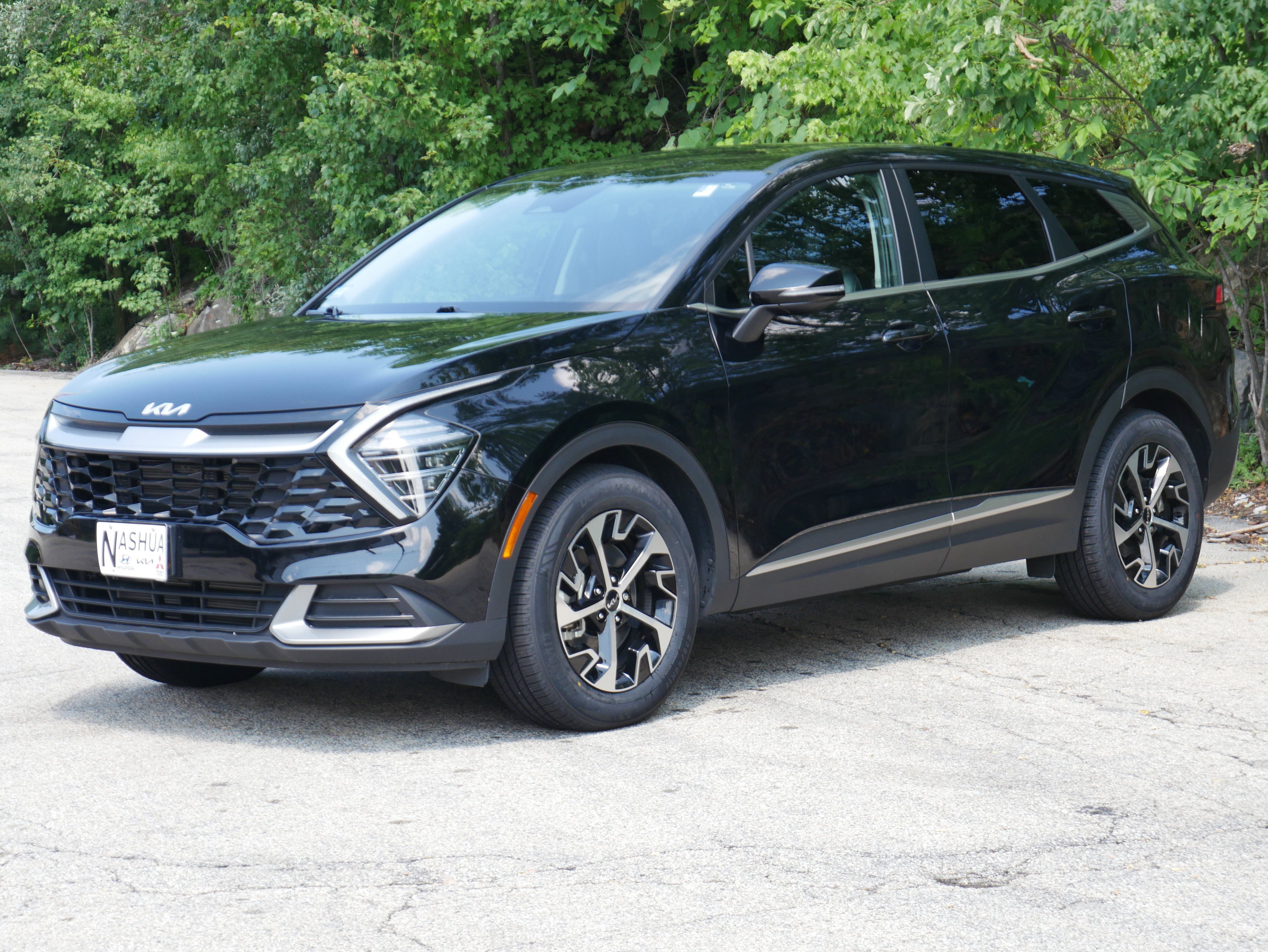Certified 2024 Kia Sportage EX FWD image 1