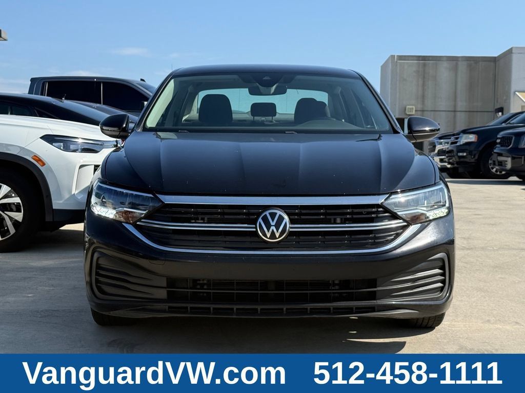 Used 2024 Volkswagen Jetta S FWD image 3
