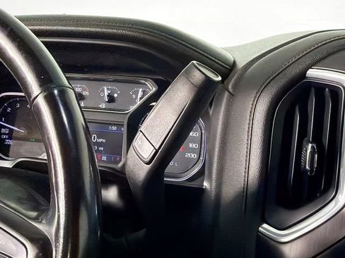 Used 2019 GMC Sierra 1500 AT4 w/ AT4 Preferred Package AWD/4WD image 17