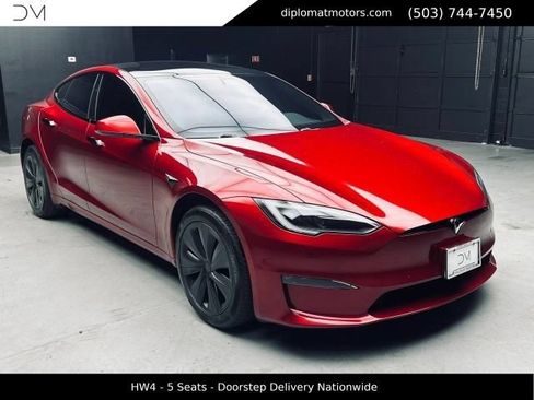 Used 2024 Tesla Model S AWD/4WD image 8