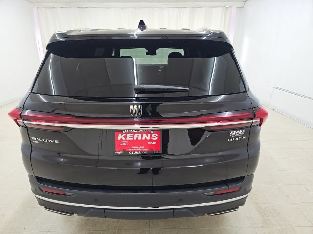 Used 2025 Buick Enclave Preferred AWD/4WD image 18