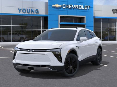 New 2026 Chevrolet Blazer EV LT image 8