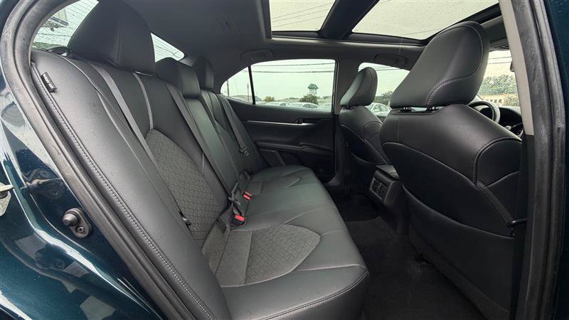 Used 2019 Toyota Camry XSE FWD image 41