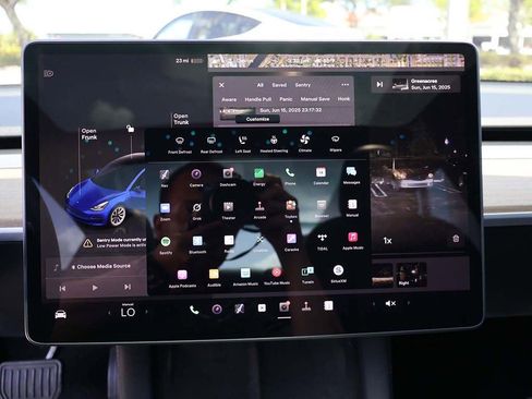 Used 2023 Tesla Model 3 Standard Range image 58