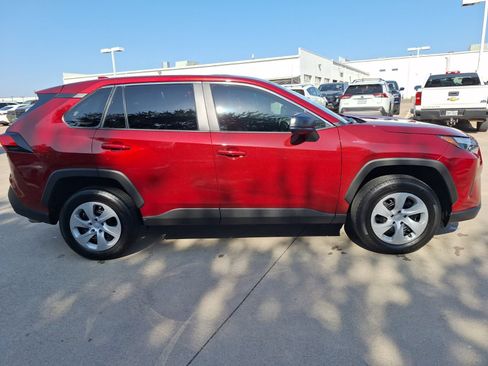 Used 2025 Toyota RAV4 LE FWD image 7