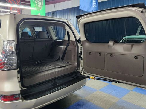 Used 2016 Lexus GX 460 Luxury image 62