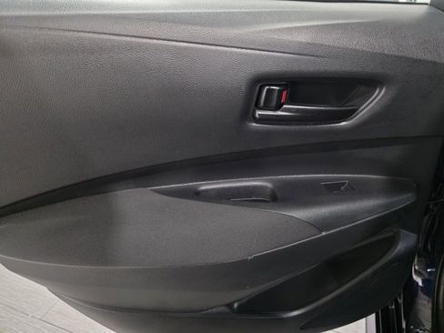 Used 2023 Toyota Corolla LE image 11