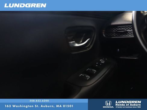 Used 2025 Honda HR-V Sport image 27