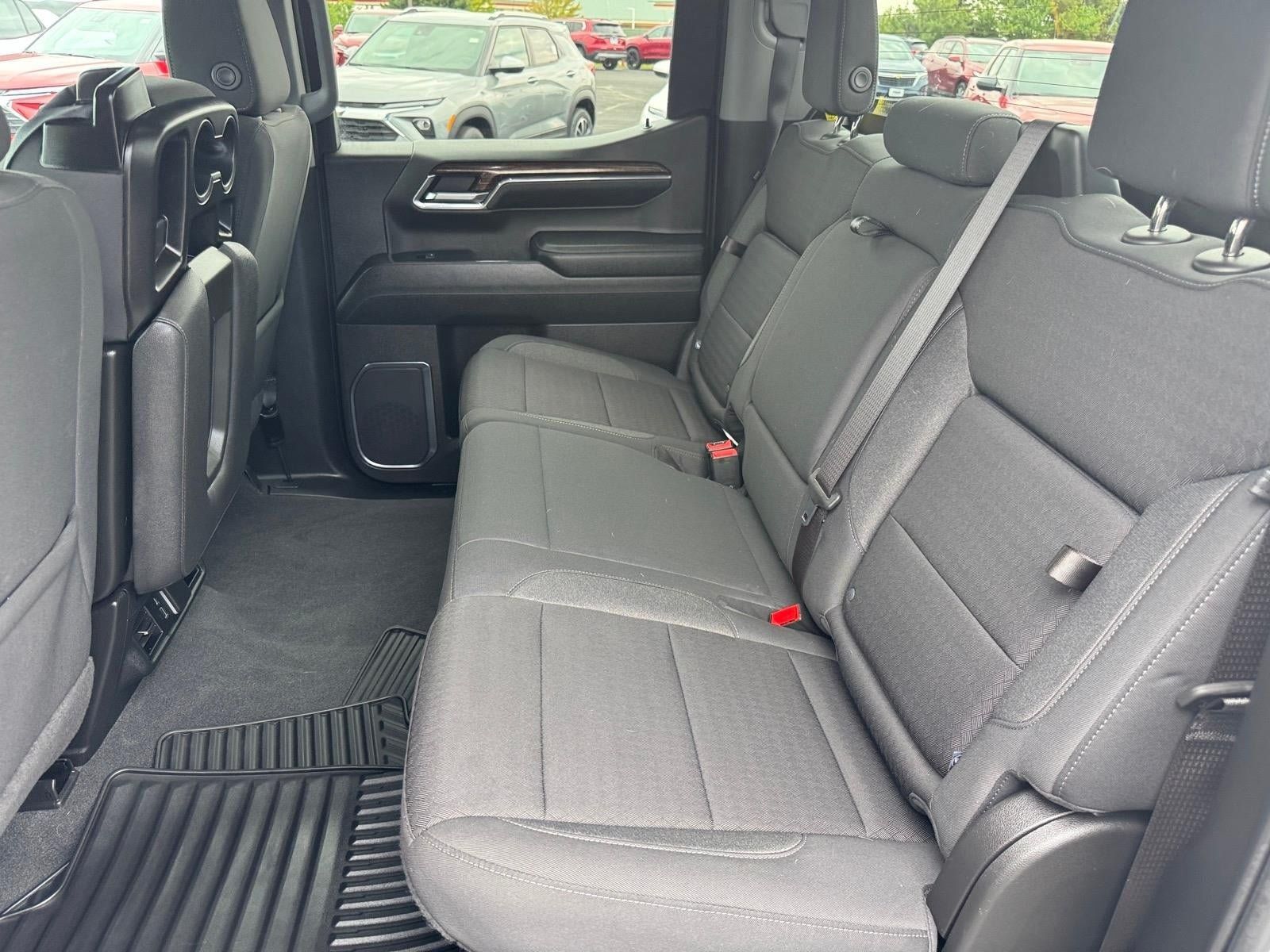 Used 2024 GMC Sierra 1500 Elevation AWD/4WD image 7