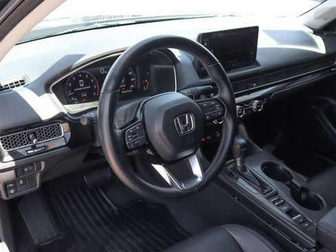 Used 2023 Honda Civic Touring image 21