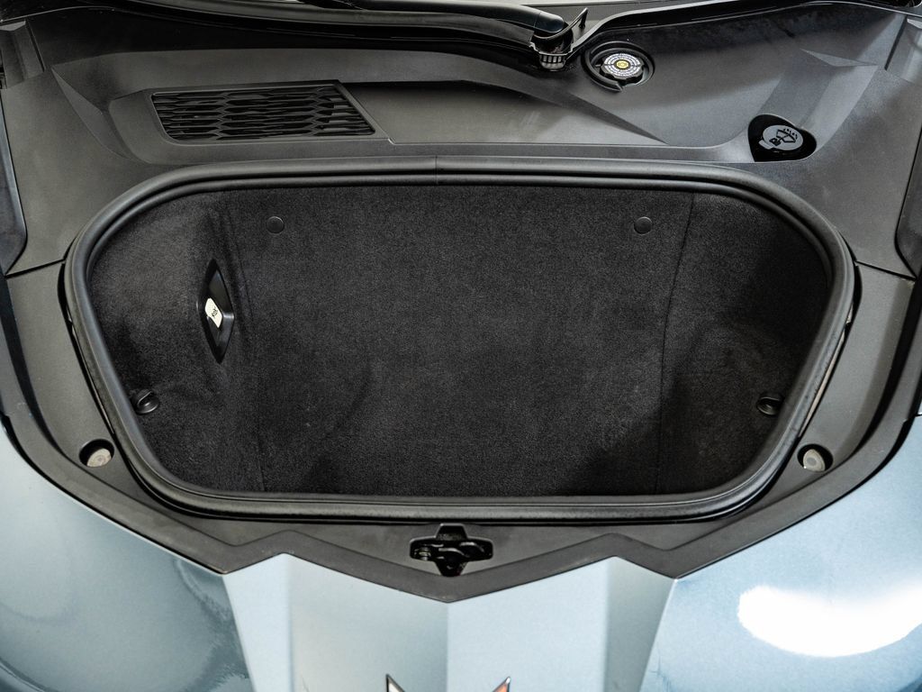 Used 2020 Chevrolet Corvette Stingray Premium Cpe w/ 3LT Preferred Equipment Group RWD image 21