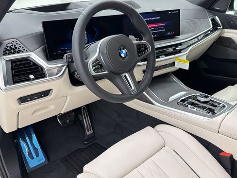 New 2026 BMW X7 M60i AWD/4WD image 4
