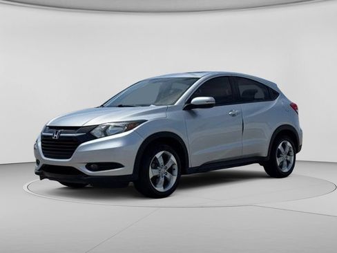 Used 2016 Honda HR-V EX image 8