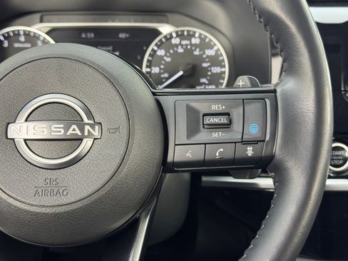 Used 2022 Nissan Pathfinder SL w/ Lighting Package (N92) image 20