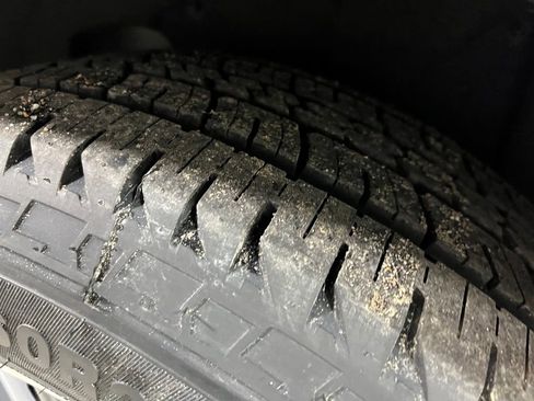 Used 2023 Nissan Armada SL image 42