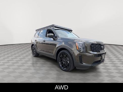 Used 2021 Kia Telluride EX w/ EX Premium Package AWD/4WD image 3